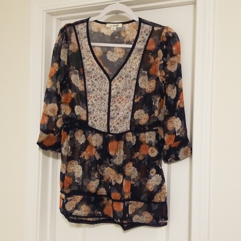 Simply Noelle Navy Forget Me Not Blouse